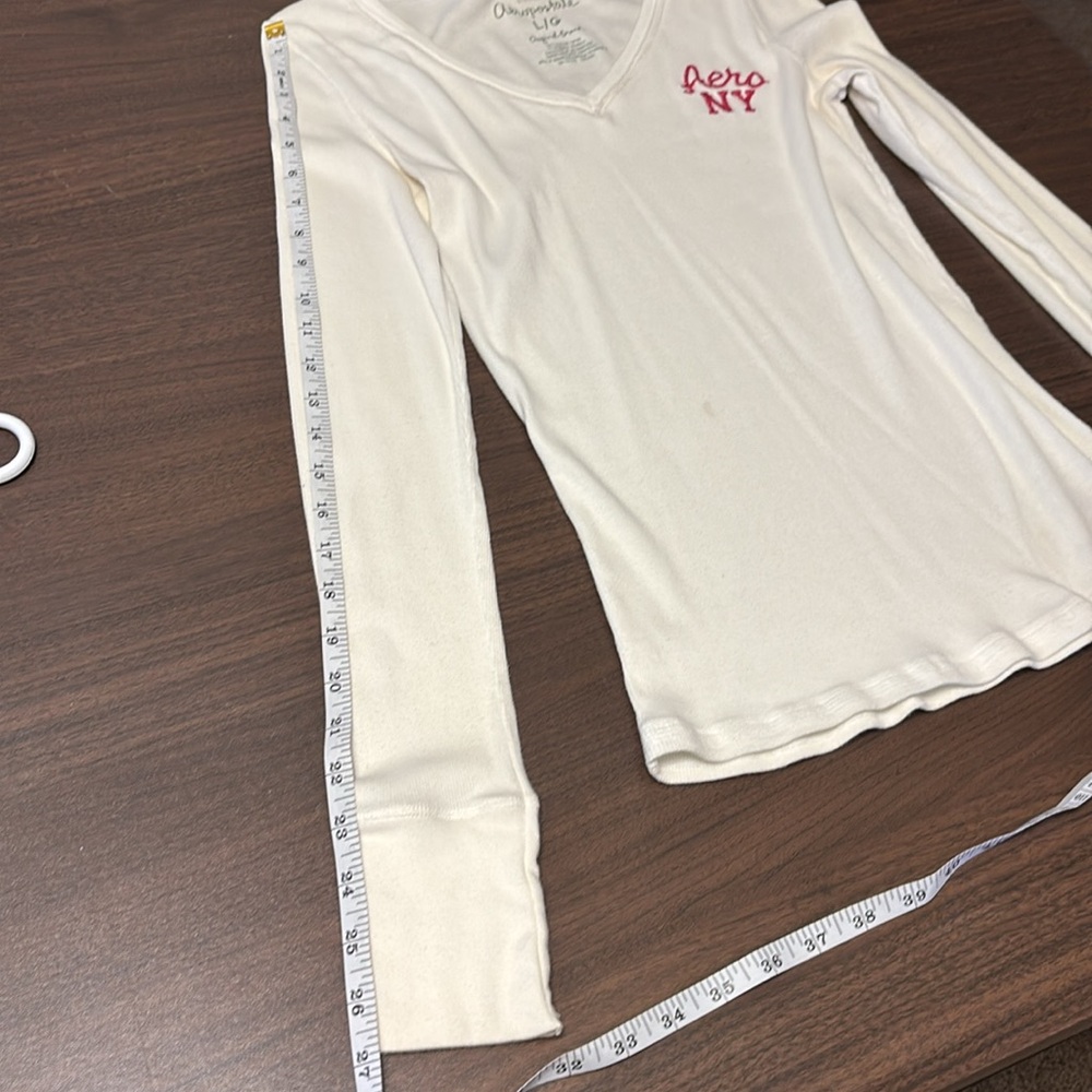 Aeropostale White Long Sleeve Tee with Sparkly Pink Logo - Picture 8 of 8